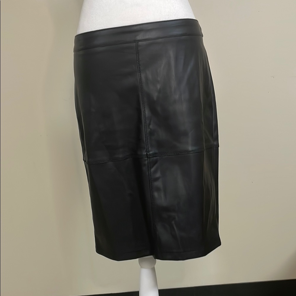Fahsyee Black Faux Leather Pencil Skirt Knee Length Tailored Lined Medium M@